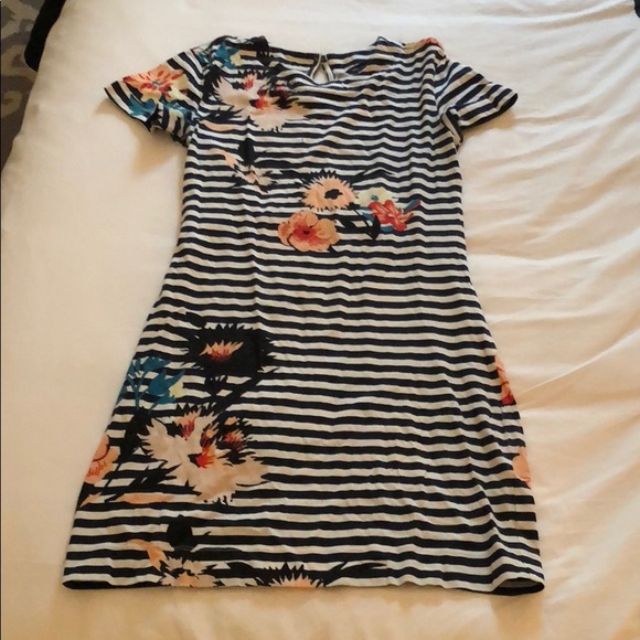 French Connection Dresses & Skirts - French Connection dress